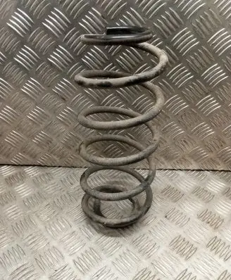 Toyota Yaris Rear coil spring