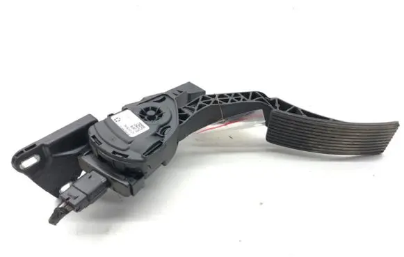 Jeep Grand Cherokee Accelerator throttle pedal 52124785AE