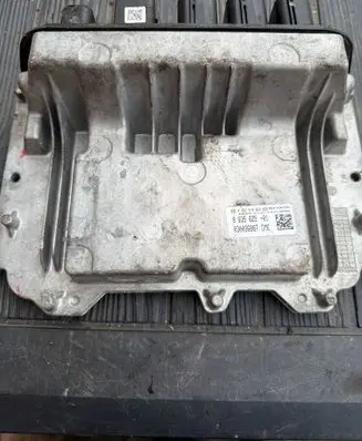 Mini One - Cooper F56 F55 Engine control unit/module 8635625