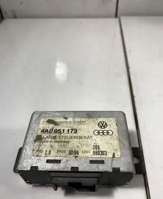 Audi A6 S6 C4 4A Alarm control unit/module 4A0951173
