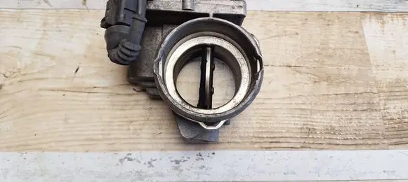 Skoda Superb B5 (3U) Throttle valve 408240231001