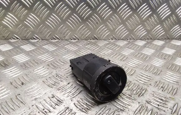 Audi A4 S4 B6 8E 8H Light switch 8E0941531