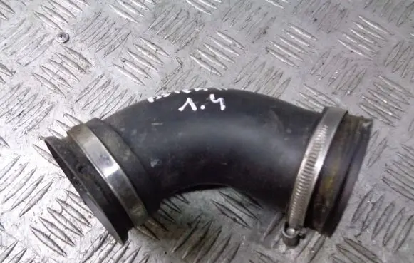Opel Astra G Air intake hose/pipe 24437915