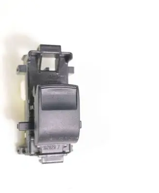 Toyota RAV 4 (XA20) Electric window control switch 1928297 8292P39