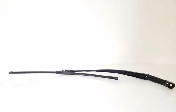 Mazda CX-7 Windshield/front glass wiper blade 