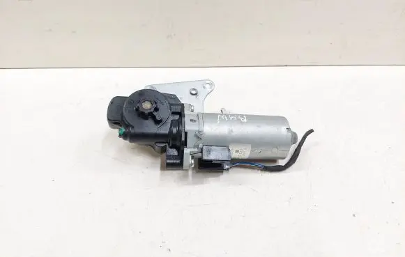 BMW 3 E92 E93 Seat adjustment motor 0130002633 070310S P01259001