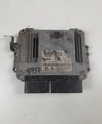 Hyundai i40 Engine control unit/module 39120-2A232 0281030596