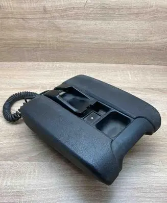 BMW 5 E39 Armrest 8213862 6907040