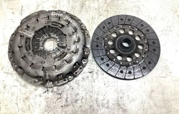 BMW 1 E81 E87 Clutch set kit 7563287 7567830
