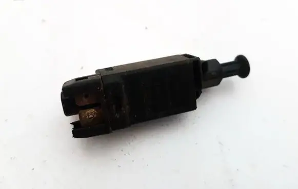 Volkswagen PASSAT B3 Brake pedal sensor switch 191945515
