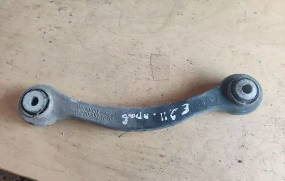 Mercedes-Benz E W211 Front control arm R2303521805