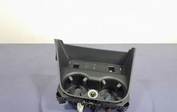 BMW X3 F25 Glove box 9184498