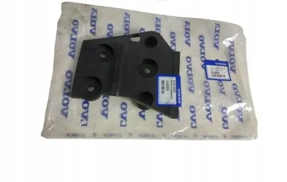 Volvo C70 Rear bumper mounting bracket 9169454
