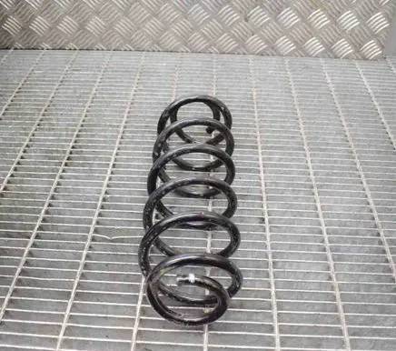Audi Q3 8U Rear coil spring