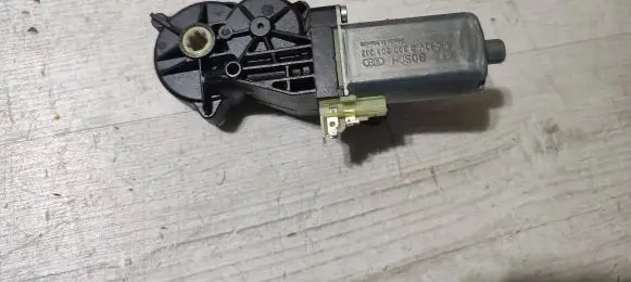 Mercedes-Benz R W251 Seat adjustment motor 0390203212