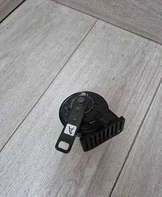 Land Rover Discovery Sport Horn signal K8D2-13801-AA