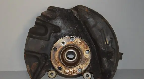 BMW X5 E53 Front wheel hub