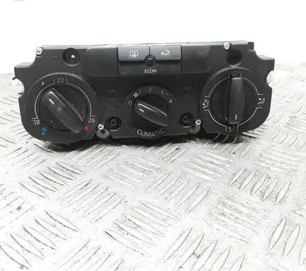 Volkswagen Jetta V Climate control unit 1K2820045 5HB00932225