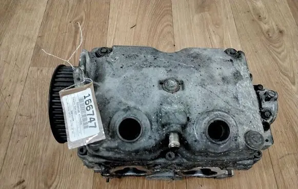 Subaru Legacy Engine head 