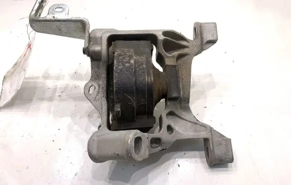 Mazda CX-9 Engine mount vacuum valve 