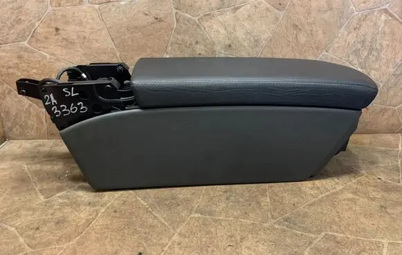 Mercedes-Benz SL R230 Armrest 