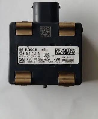 Volkswagen Golf VII Distronic sensor radar 5Q0907561D 0203300238