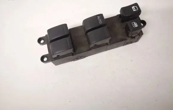 Nissan Almera Tino Electric window control switch