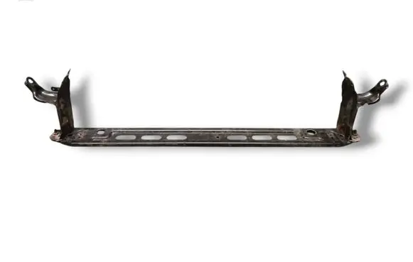 Radiator mount bracket