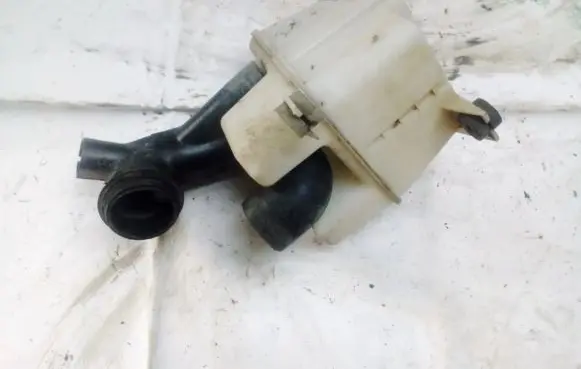 Intake resonator
