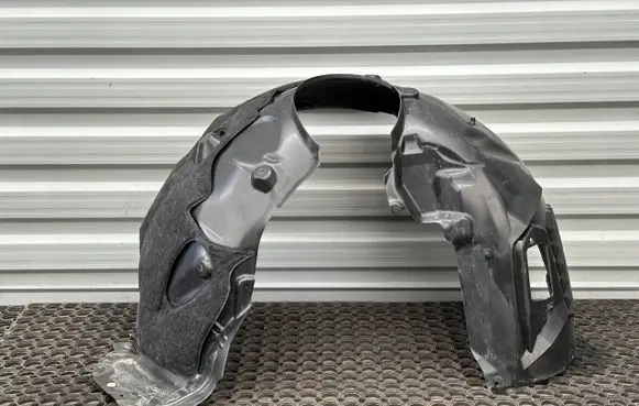 BMW 2 Active Tourer U06 Front wheel arch liner splash guards 8498438