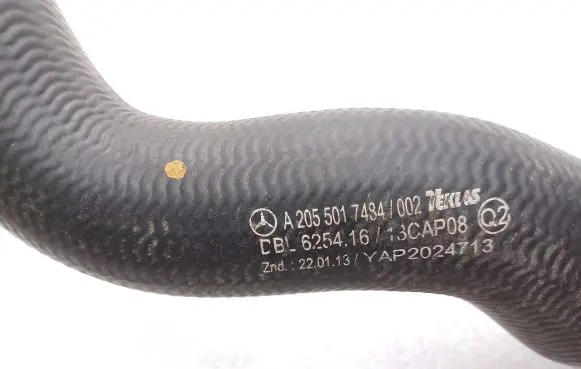 Mercedes-Benz C W205 Engine coolant pipe/hose A2055017484