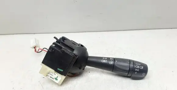 Renault Captur Indicator stalk 0670323 5675887R