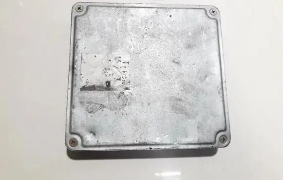 Mazda Xedos 9 Engine control unit/module