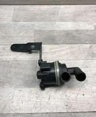 Volkswagen PASSAT B7 Electric auxiliary coolant/water pump 5N0965561A 12402100302