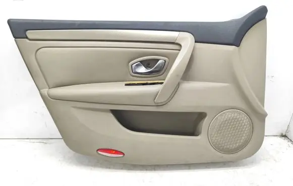 Renault Laguna III Front door card panel trim 809010419R 806700006R 37716M