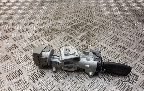 Ford Focus Ignition lock 3M513F880