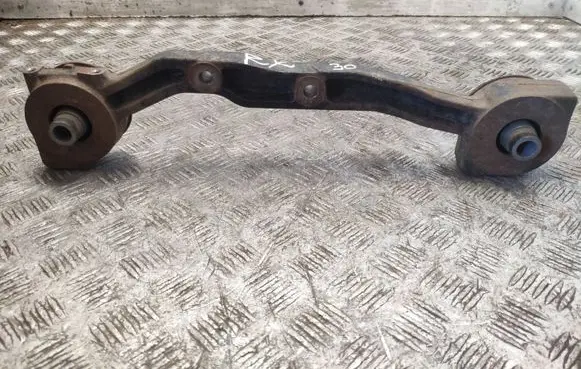 Lexus RX 450H Rear differential/diff mount bracket 
