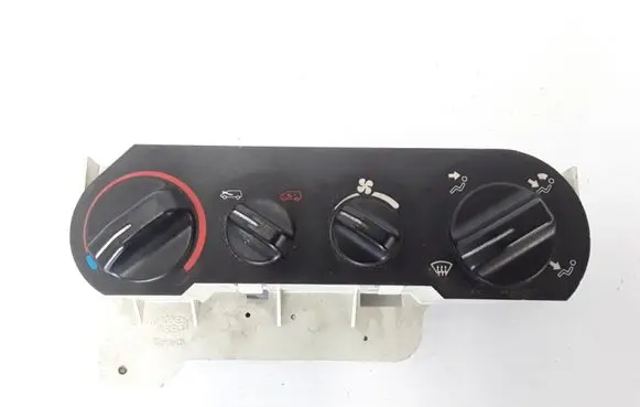Renault Espace II Air conditioner control unit module 6025106175