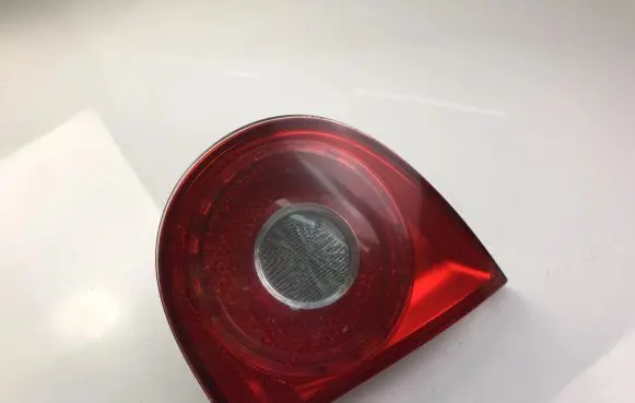 Volkswagen Golf V Tailgate rear/tail lights 1K6945094G