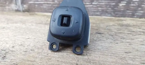 Mazda 3 I Wing mirror switch BJOE66600