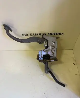 Chevrolet Aveo Clutch pedal 091362