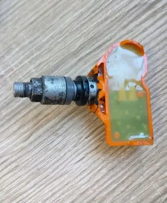 Tire pressure sensor
