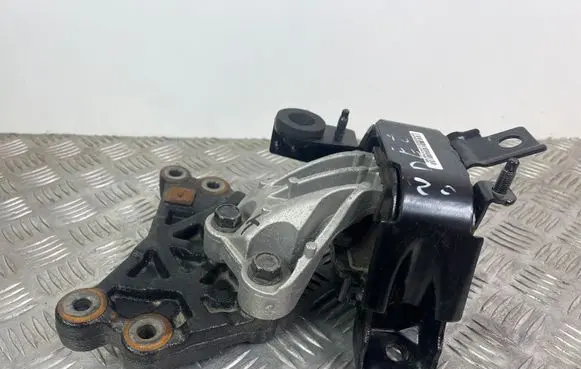 SsangYong Korando Gearbox mount 574AK7000