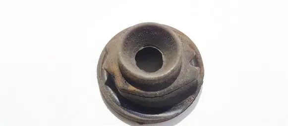 Skoda Fabia Mk1 (6Y) Front coil spring rubber mount 1j0512149b