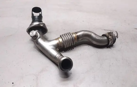 BMW 3 E92 E93 EGR valve line/pipe/hose