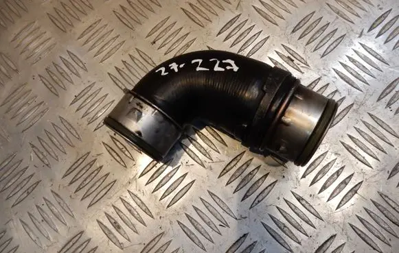 Volkswagen PASSAT B6 Intercooler pipe mounting bracket 1K0145790C 27227