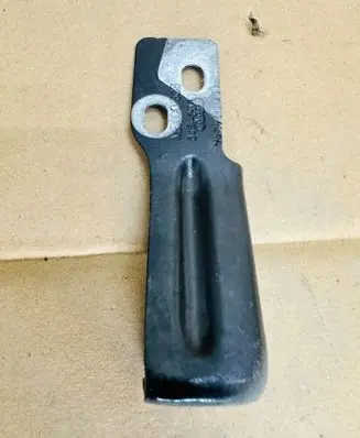 Audi Q5 SQ5 FY Fender mounting bracket 80A821434A