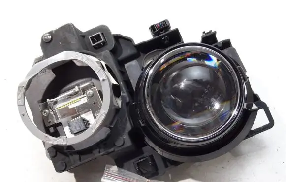 Headlight part