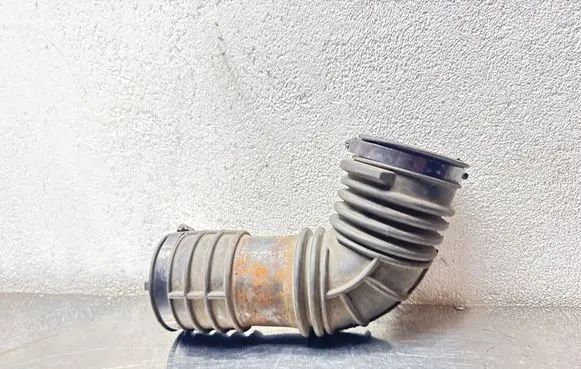 Opel Sintra Air intake hose/pipe 10286363