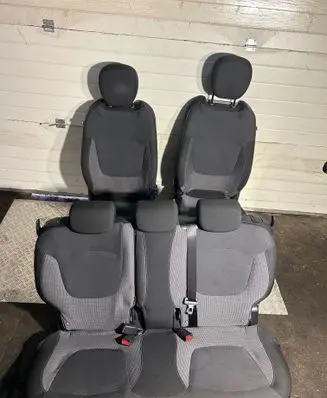 Seat set